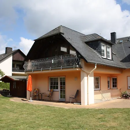 Landhaus Goeres Briedel Exterior photo