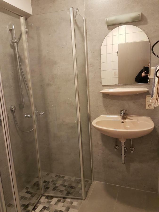 Goeres Apartment Briedel